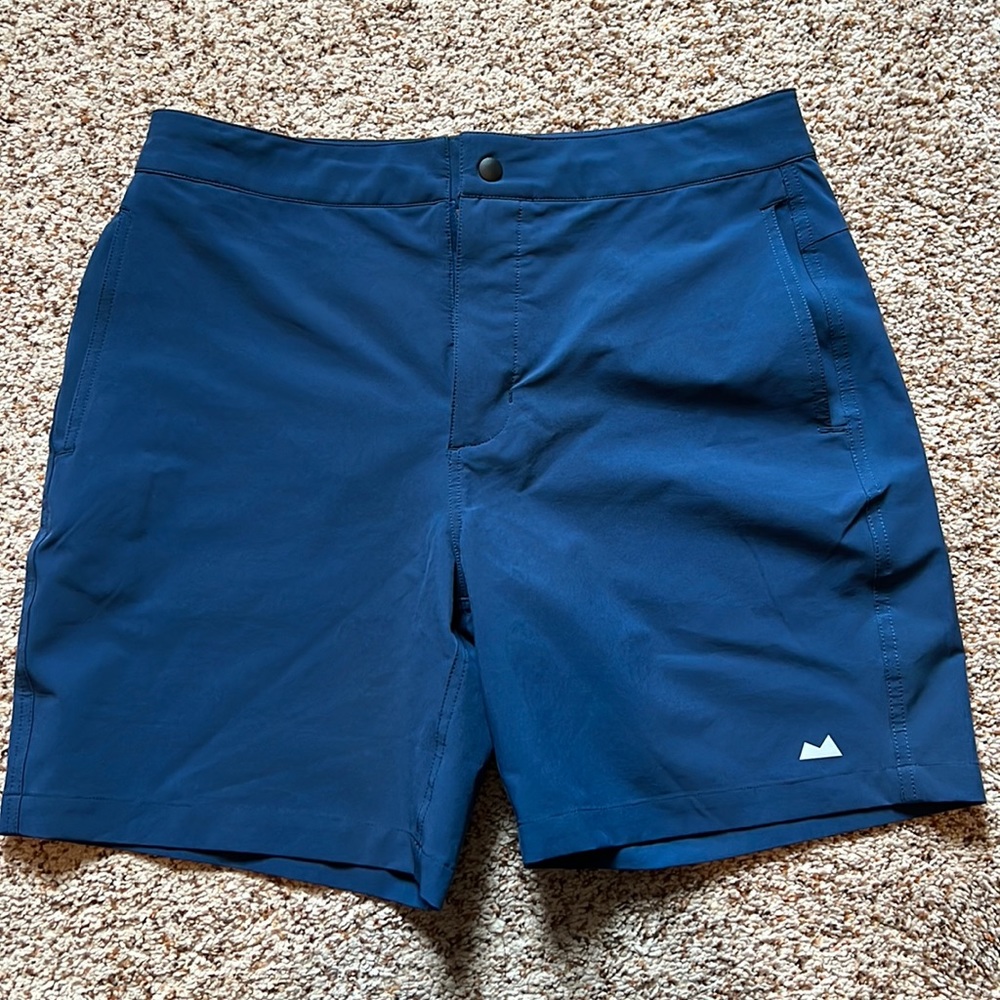 Myles Apparel 7 inch inseam swim shorts - 32 waist. Never worn.